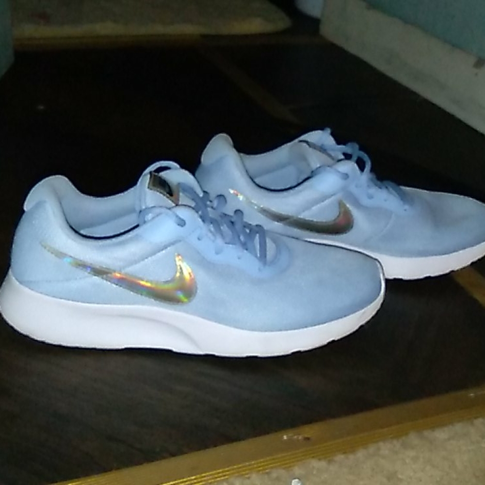 Womens  Nike Tanjun  Size 9.5